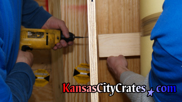 Odd shapes, sharp objects, or weak points of the item being crated will sometimes require the crater to add additional rigging or internal bracing to the crate to ensure the object arrives safely.